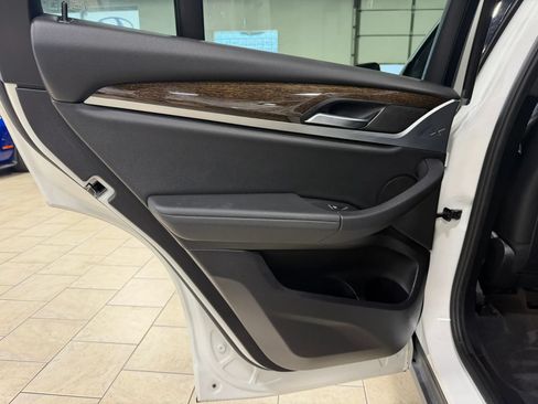 Used 2019 BMW X4 xDrive30i w/ Convenience Package AWD/4WD image 35