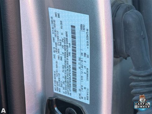 Used 2018 Ford F150 Platinum w/ Equipment Group 701A Luxury image 15