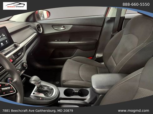Used 2021 Kia Forte LXS FWD image 26