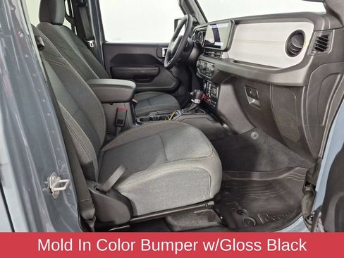 Used 2025 Jeep Wrangler Unlimited Sport AWD/4WD image 36