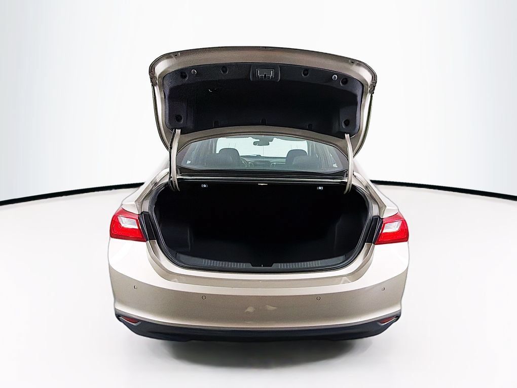 Used 2024 Chevrolet Malibu LT FWD image 26