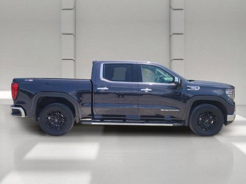 Used 2024 GMC Sierra 1500 SLT w/ SLT Premium Plus Package AWD/4WD image 4