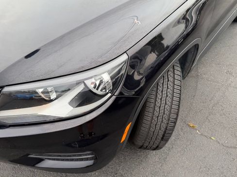 Used 2016 Volkswagen Tiguan S FWD image 3