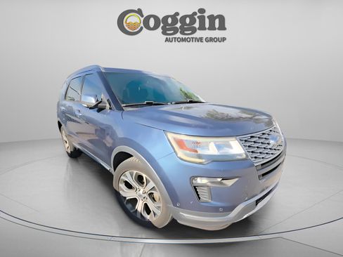 Used 2019 Ford Explorer Platinum image 10