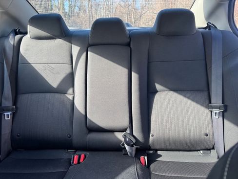 Used 2025 Nissan Altima 2.5 SV image 32