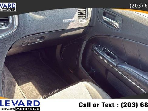 Used 2011 Dodge Charger R/T w/ Driver Confidence Group AWD/4WD image 15