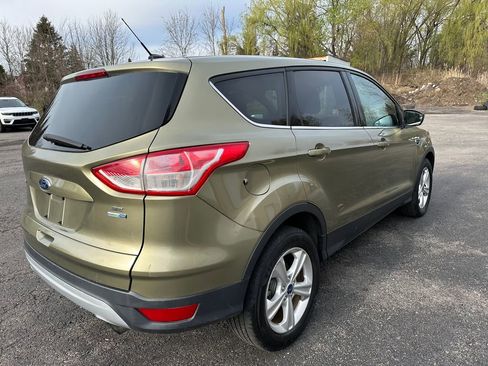 Used 2014 Ford Escape SE AWD/4WD image 12