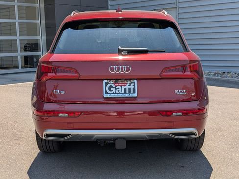 Used 2018 Audi Q5 2.0T Premium Plus w/ Premium Plus Package AWD/4WD image 4