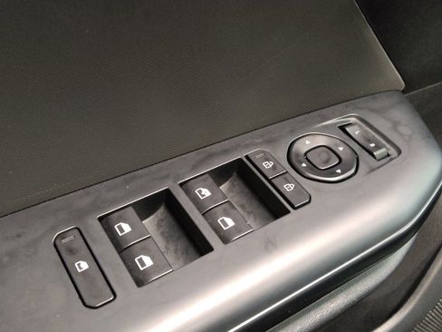 Used 2025 Kia K4 FWD image 27