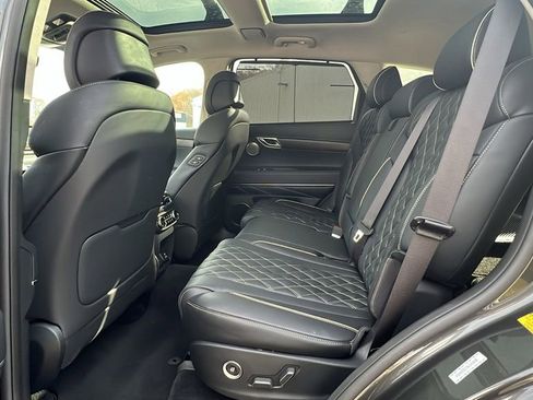 Used 2024 Genesis GV80 3.5T w/ Prestige Package image 37