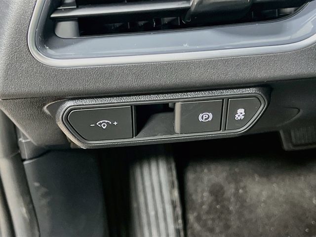 New 2026 Kia K4 GT-Line FWD image 10