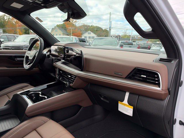 New 2026 Chevrolet Tahoe High Country AWD/4WD image 21