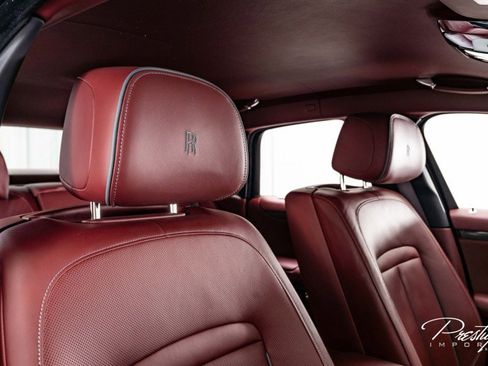 Used 2022 Rolls-Royce Ghost Black Badge image 42