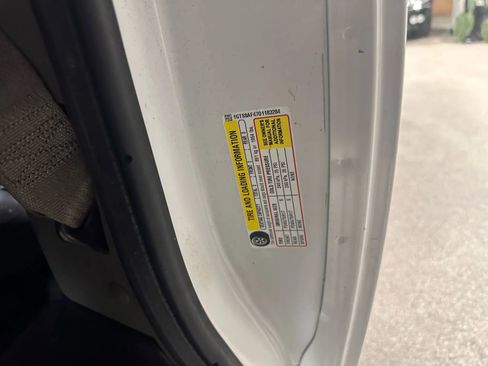 Used 2013 GMC Savana 1500 AWD image 46