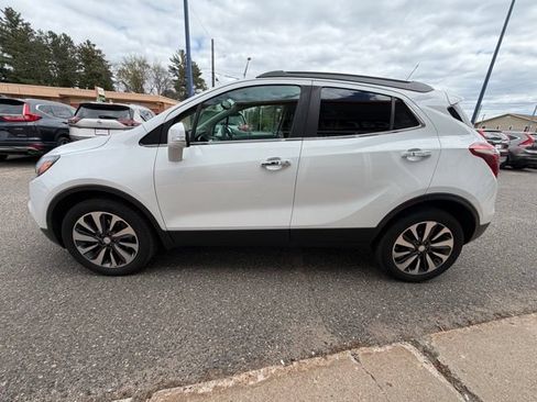 Used 2019 Buick Encore Essence AWD/4WD image 4