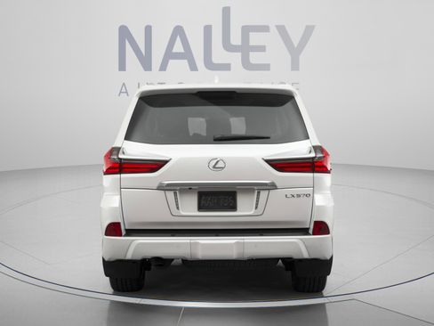 Certified 2021 Lexus LX 570 4WD w/ Luxury Package image 3