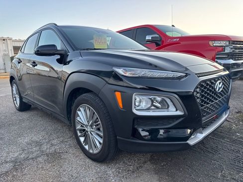 Used 2020 Hyundai Kona SEL Plus image 2