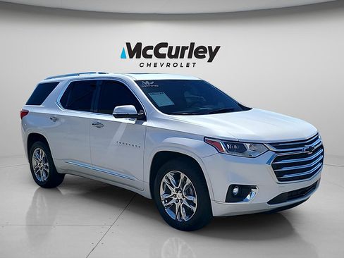 Used 2019 Chevrolet Traverse High Country AWD/4WD image 1