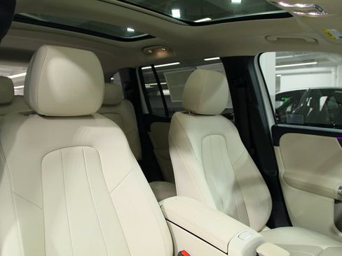 Certified 2023 Mercedes-Benz GLB 250 4MATIC image 23