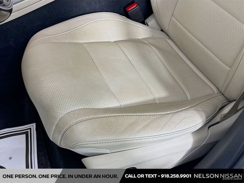 Used 2020 Mercedes-Benz GLE 350 4MATIC image 20