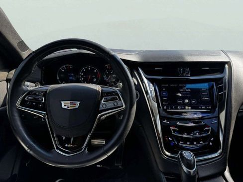 Used 2019 Cadillac CTS V w/ Luxury Package image 31