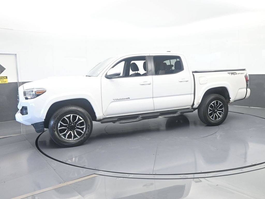 Used 2021 Toyota Tacoma TRD Sport RWD image 2