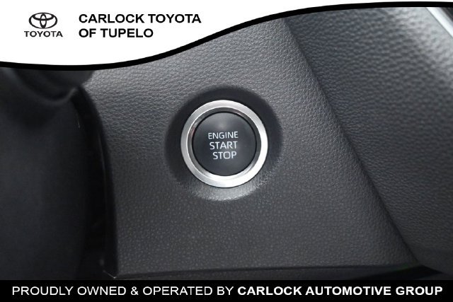 Used 2026 Toyota Corolla SE w/ SE Package FWD image 28