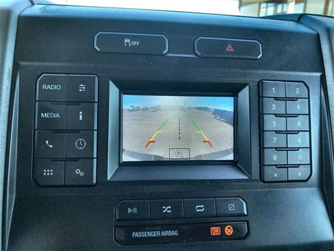 Used 2021 Ford F250 XL w/ Power Equipment Group image 17