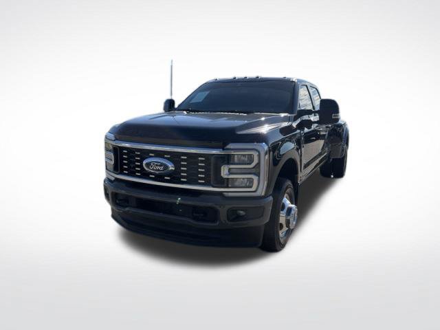Used 2026 Ford F350 4x4 Crew Cab DRW Super Duty image 3