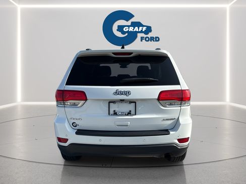 Used 2019 Jeep Grand Cherokee Laredo AWD/4WD image 8