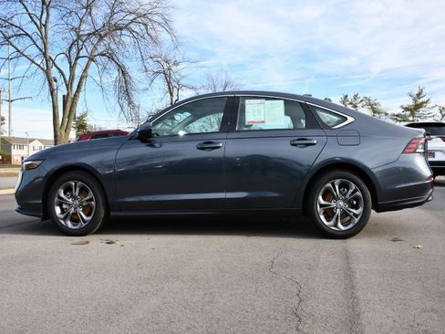 Used 2024 Honda Accord EX image 4