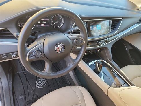 Used 2021 Buick Enclave Essence w/ Sound and Sites Package image 10