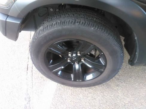 Used 2024 RAM 1500 Warlock RWD image 5