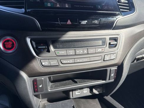 Used 2024 Honda Ridgeline TrailSport image 29