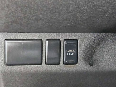 Used 2015 Nissan Frontier S image 22