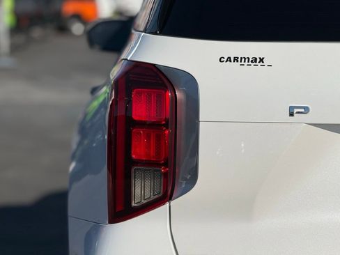 Used 2023 Hyundai Palisade SEL image 8