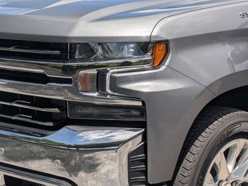 Used 2022 Chevrolet Silverado 1500 LTZ w/ Safety Package II RWD image 10