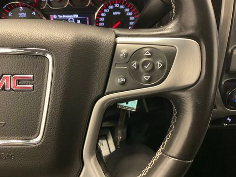 Used 2015 GMC Sierra 1500 SLT w/ SLT Crew Cab Value Package AWD/4WD image 20