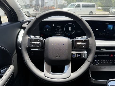 New 2026 Hyundai Ioniq 9 SEL AWD/4WD image 14