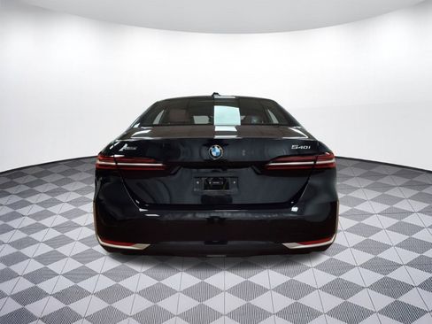 Certified 2025 BMW 540i xDrive image 9