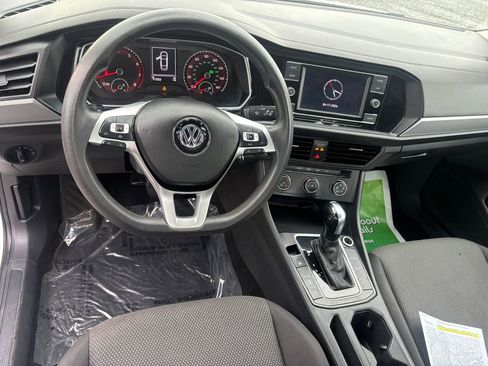 Used 2019 Volkswagen Jetta S FWD image 9