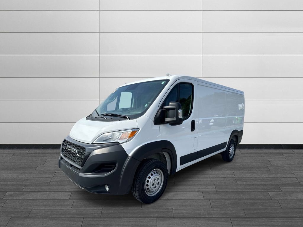 Used 2025 RAM ProMaster 2500 w/ Convenience Group FWD image 7