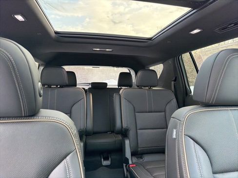 New 2026 Chevrolet Traverse High Country image 31