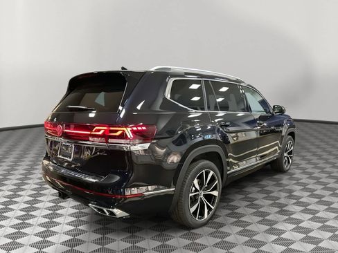 New 2026 Volkswagen Atlas SEL Premium R-Line AWD/4WD image 3