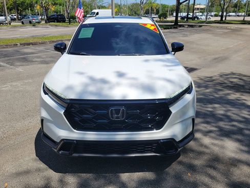 Used 2025 Honda CR-V Sport image 2