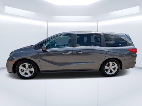 Used 2018 Honda Odyssey EX image 5