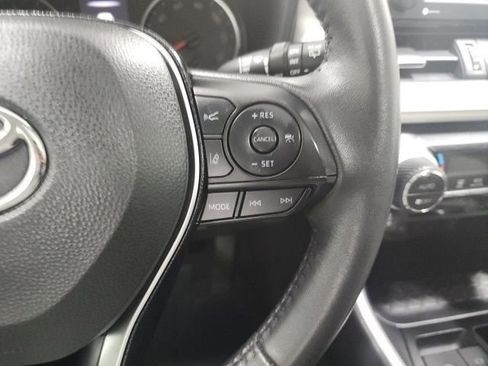 Certified 2021 Toyota RAV4 XLE Premium image 29