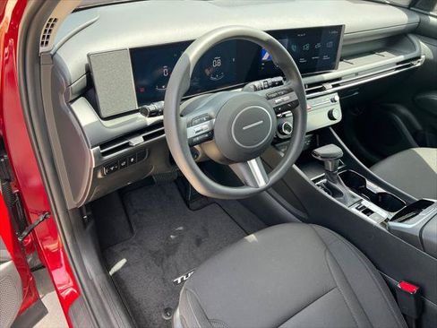 Used 2026 Hyundai Tucson SEL FWD image 18
