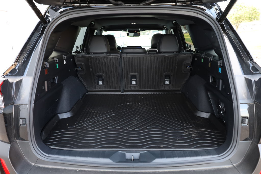 Certified 2026 Subaru Outback Limited AWD/4WD image 7
