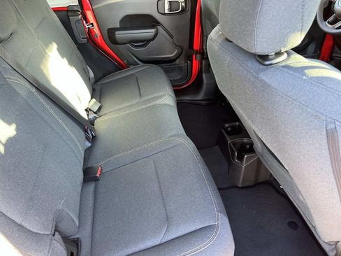 Certified 2025 Jeep Wrangler Unlimited Sport AWD/4WD image 17